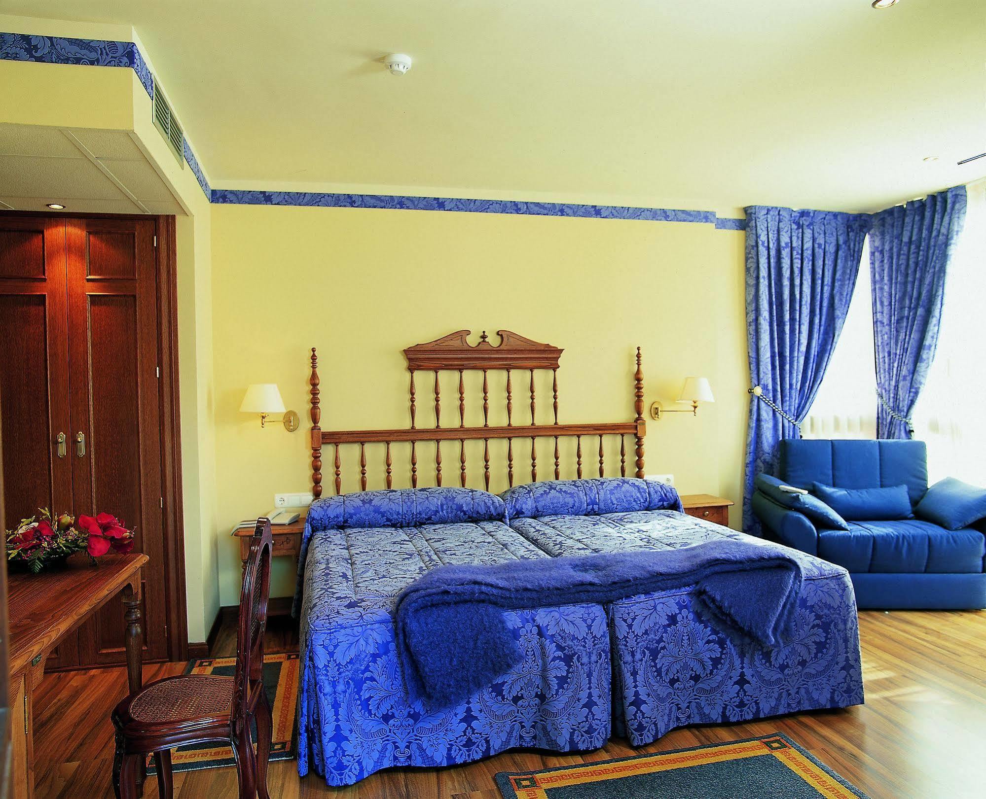 Palacio Azcarate Hotel Ezcaray Exterior photo